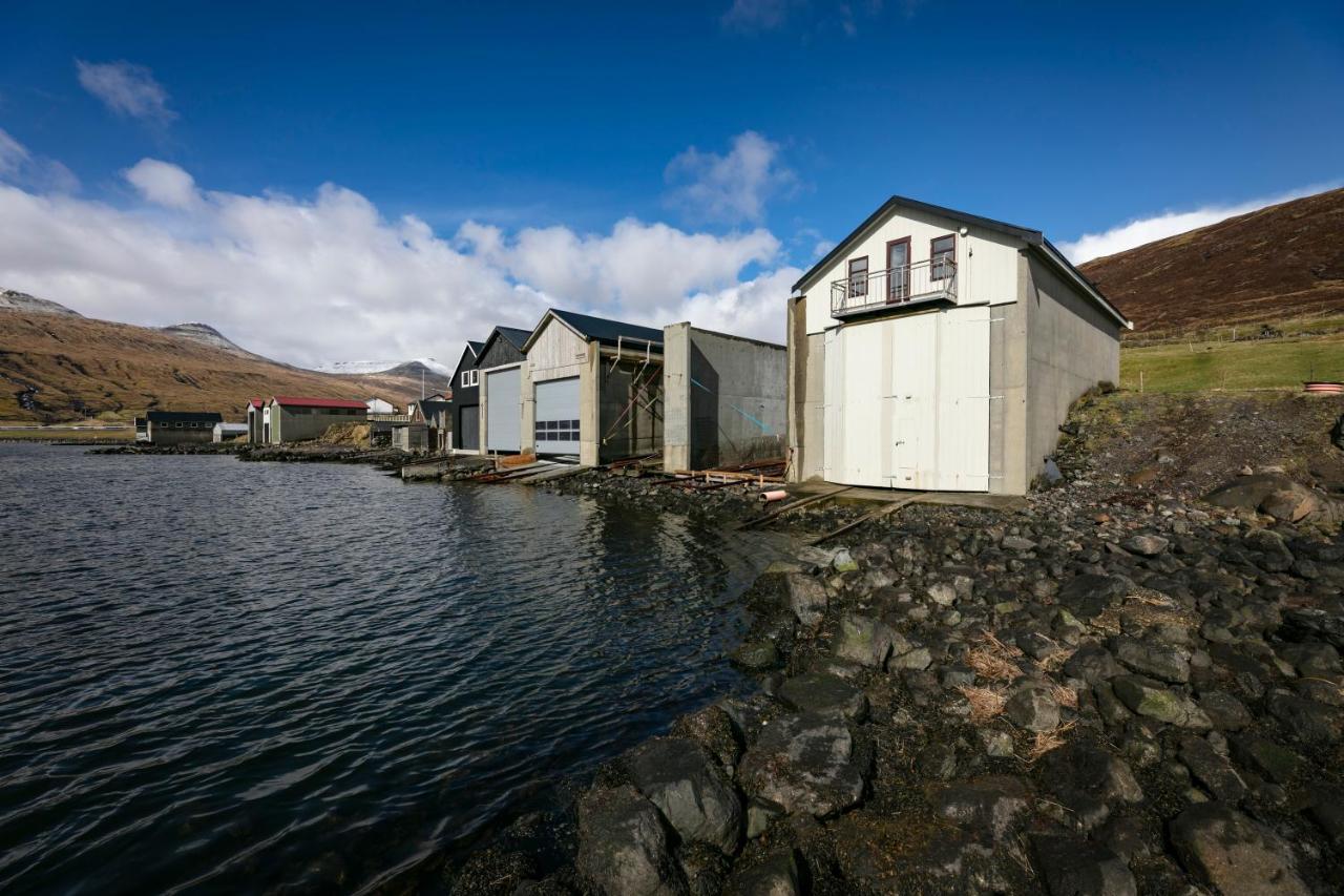 The Boathouse Villa Streymnes Luaran gambar